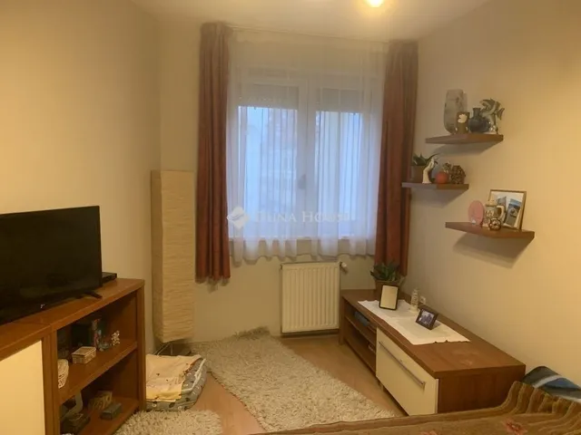 Eladó lakás Zalaegerszeg, Belváros 76 nm