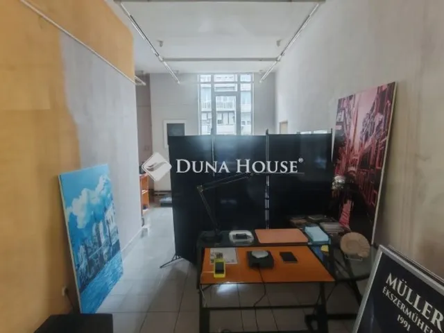 Eladó kereskedelmi és ipari ingatlan Zalaegerszeg, Belváros 74 nm