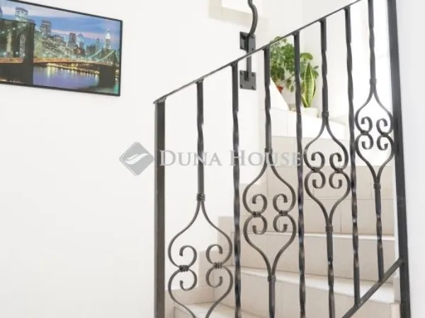 Eladó ház Veszprém, Jeruzsálemhegy 250 nm