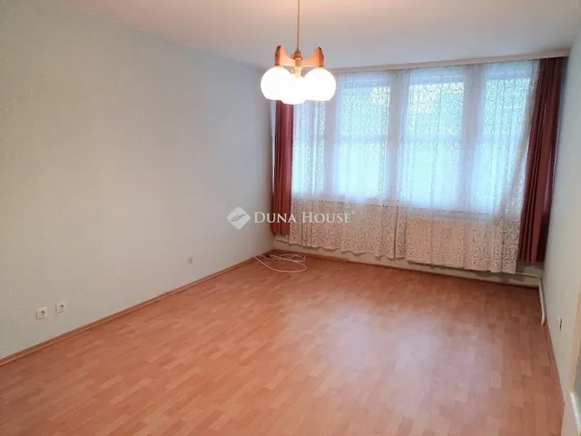 Eladó lakás Zalaegerszeg, Belváros 73 nm