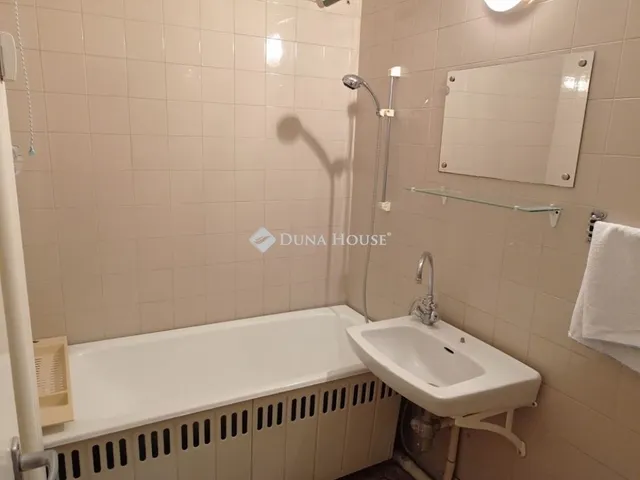 Eladó lakás Zalaegerszeg, Belváros 73 nm