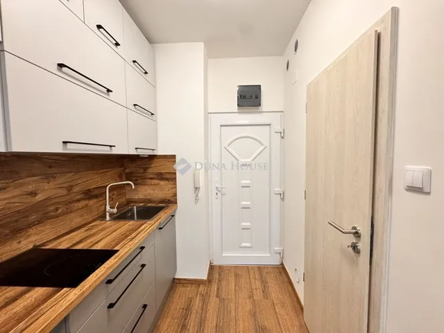 Eladó lakás Zalaegerszeg, Belváros 21 nm