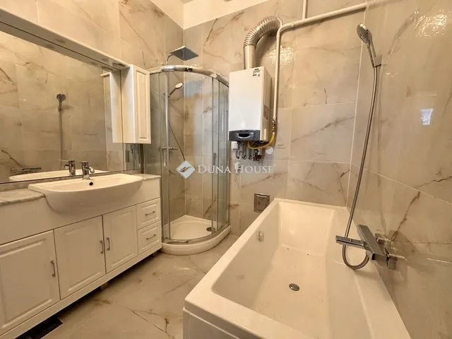 Eladó ház Zalaegerszeg, Jánkahegy 230 nm