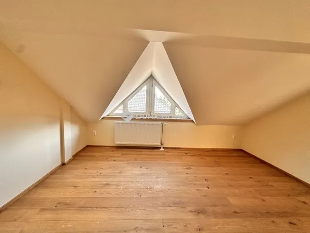 Eladó ház Zalaegerszeg, Jánkahegy 230 nm