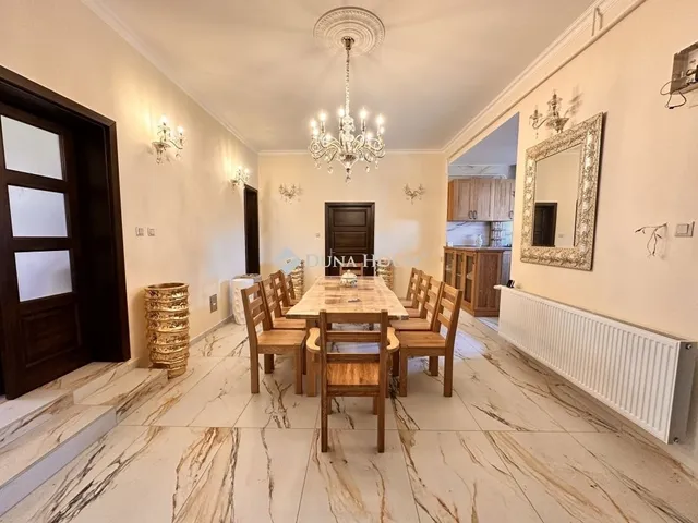 Eladó ház Zalaegerszeg, Jánkahegy 230 nm