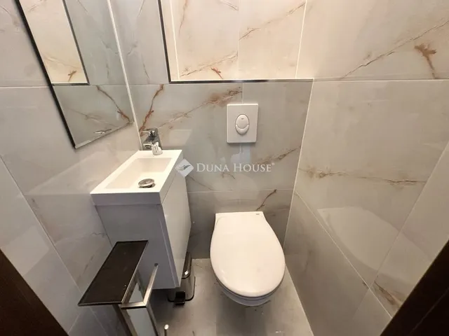 Eladó ház Zalaegerszeg, Jánkahegy 230 nm