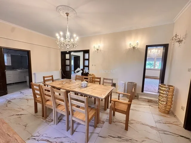 Eladó ház Zalaegerszeg, Jánkahegy 230 nm