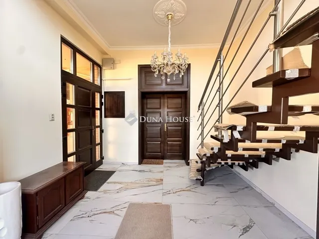 Eladó ház Zalaegerszeg, Jánkahegy 230 nm