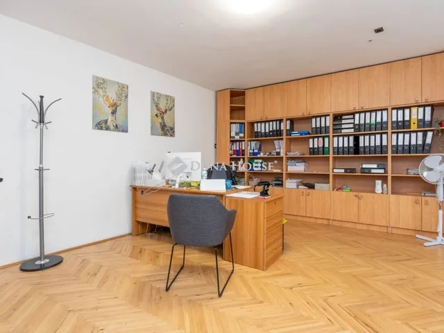 Eladó lakás Zalaegerszeg, Belváros 108 nm