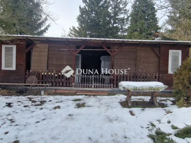 Eladó üdülő és hétvégi ház Balatonfenyves 68 nm