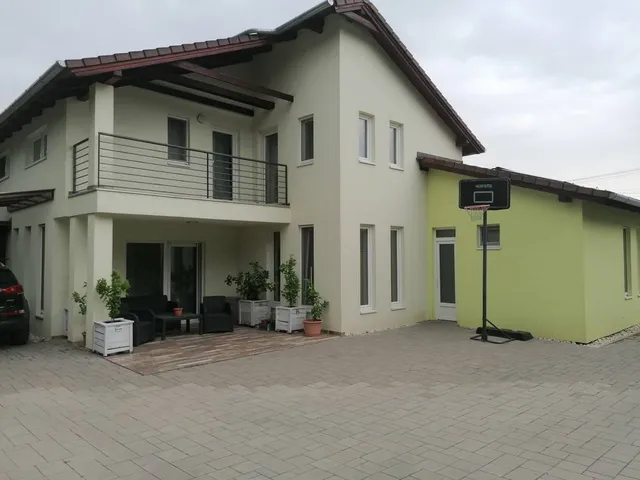 Eladó ház Hévíz, Egregy 194 nm