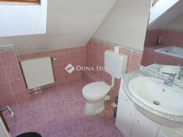 Eladó ház Zalaegerszeg, Landorhegy 373 nm