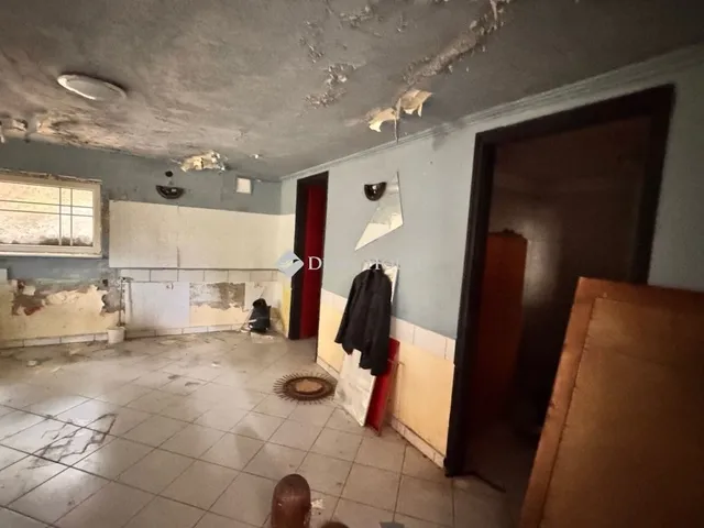 Eladó kereskedelmi és ipari ingatlan Nagylengyel 235 nm
