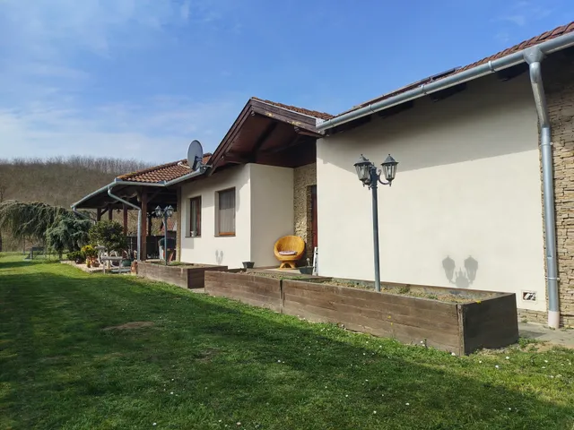 Eladó ház Nagypáli 170 nm