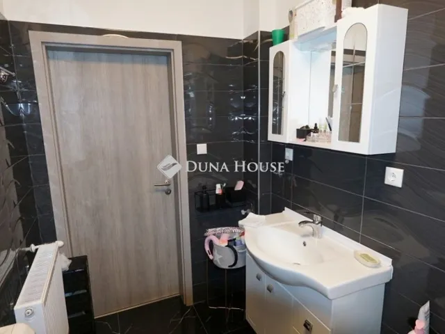 Eladó ház Zalaegerszeg, Zalabesenyő 80 nm