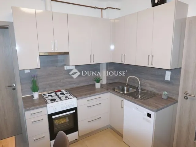 Eladó ház Zalaegerszeg, Zalabesenyő 80 nm