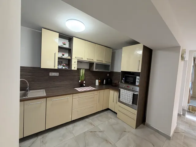 Eladó ház Bocfölde 97 nm