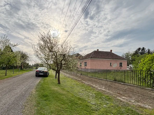 Eladó ház Vasszécseny 82 nm