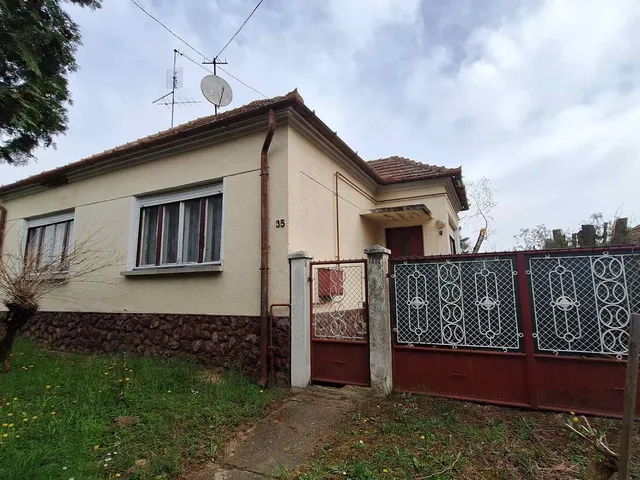 Eladó ház Győrvár 135 nm