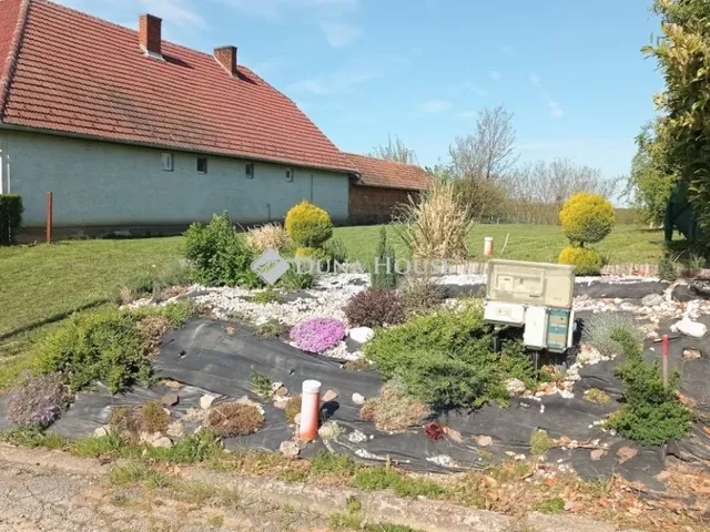 Eladó telek Csonkahegyhát 4273 nm