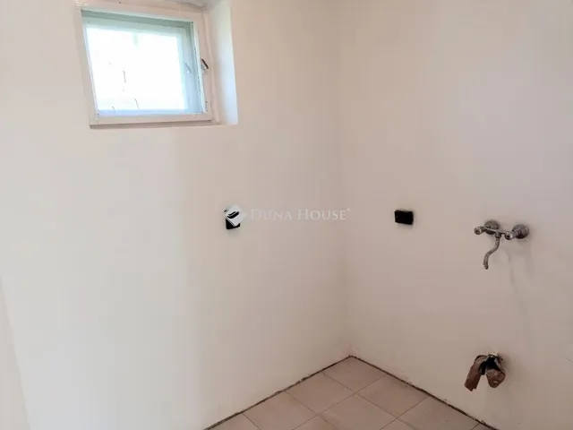Eladó ház Batyk 94 nm