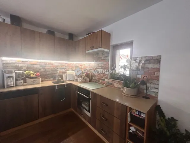 Eladó lakás Teskánd 70 nm