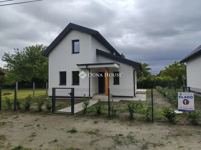 Eladó ház Balatonkeresztúr 84 nm