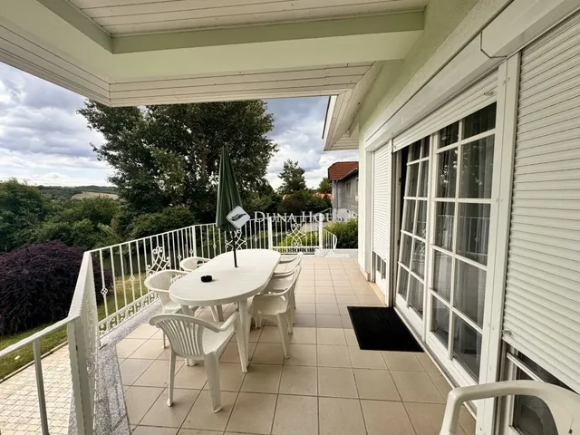 Eladó ház Bocfölde 360 nm