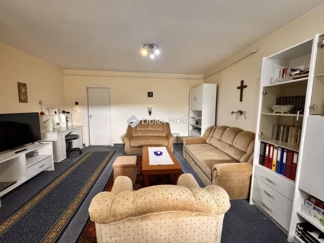 Eladó ház Bocfölde 360 nm
