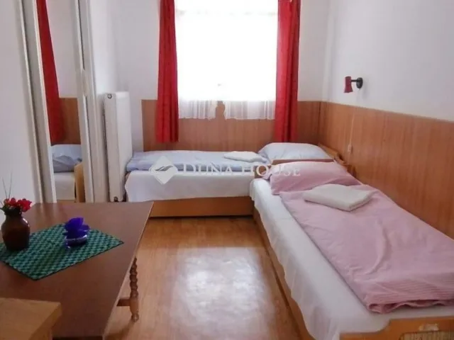 Eladó kereskedelmi és ipari ingatlan Hegyhátszentjakab 391 nm