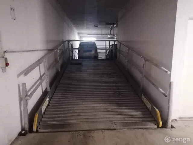 Kiadó garázs Budapest XIV. kerület, Istvánmező 15 nm