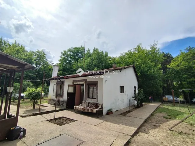 Eladó mezőgazdasági ingatlan Kecskemét 70 nm