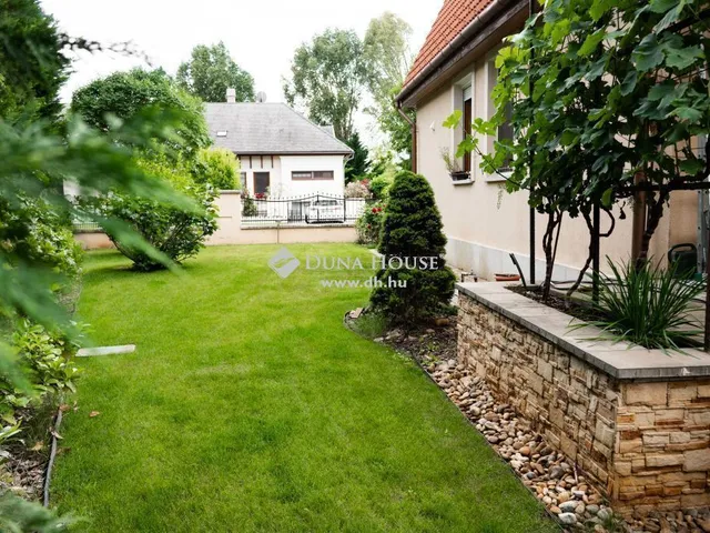 Eladó ház Kecskemét 240 nm