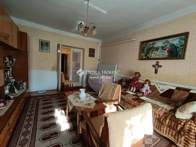 Eladó ház Tiszaalpár 100 nm