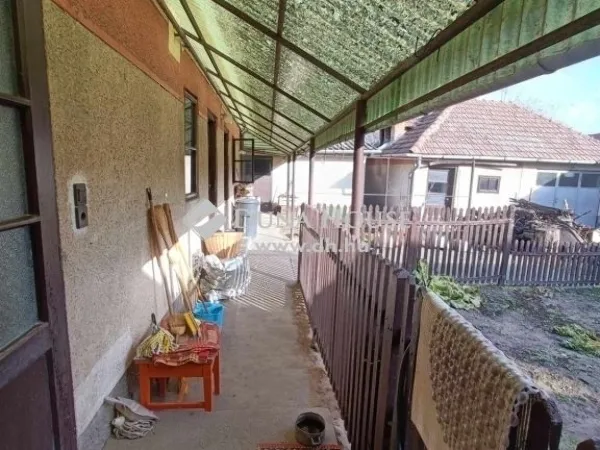 Eladó ház Lakitelek 68 nm