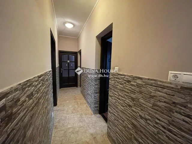 Eladó ház Kecskemét, Kadafalva 138 nm