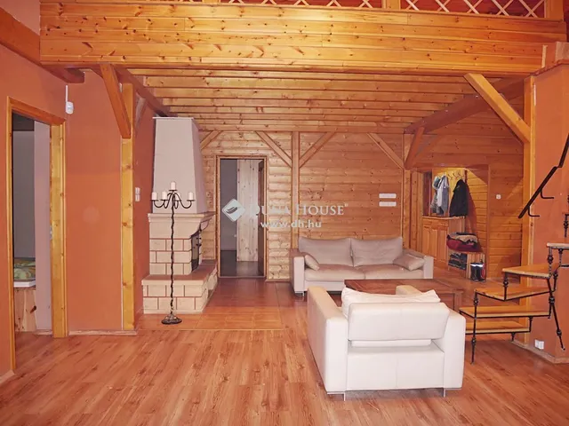 Eladó ház Kecskemét, Belsőnyír 150 nm