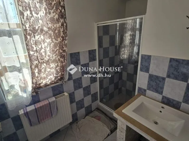 Eladó ház Kecskemét, Katonatelep 150 nm