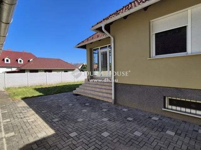 Eladó ház Kecskemét 260 nm