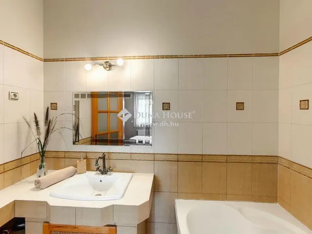 Eladó ház Kecskemét 175 nm