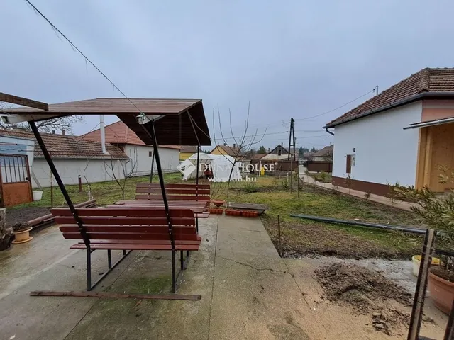 Eladó ház Nagykőrös 78 nm