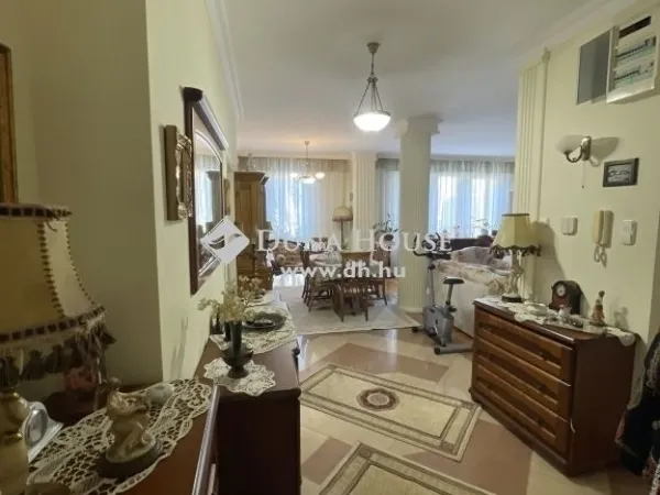 Eladó lakás Kecskemét 140 nm