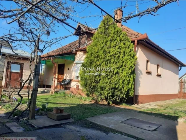 Eladó ház Kecskemét 56 nm