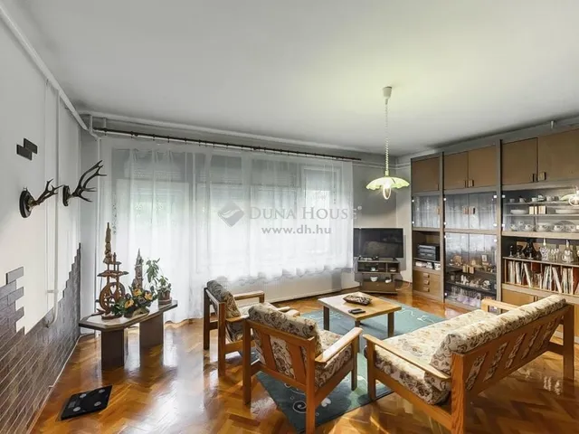 Eladó ház Fülöpszállás 190 nm