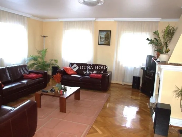 Eladó ház Kecskemét, Belváros 170 nm