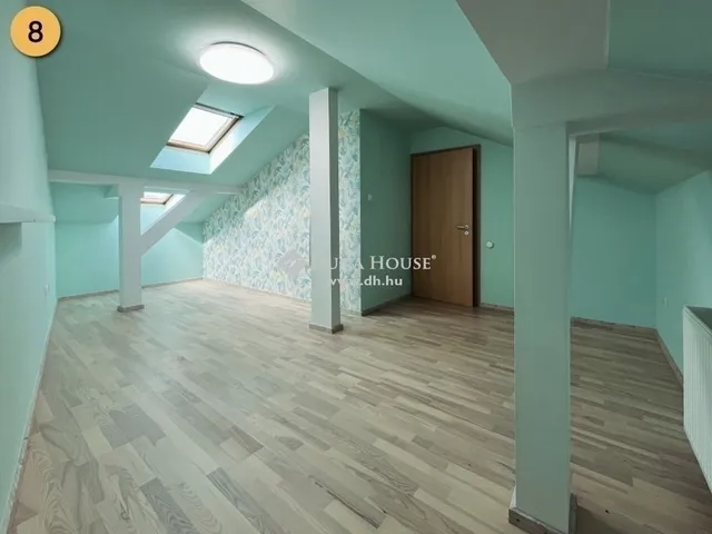 Eladó lakás Kecskemét, Belváros 148 nm
