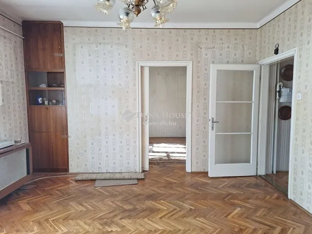 Eladó lakás Kecskemét 73 nm