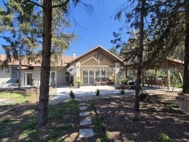 Eladó ház Kecskemét, Kőrösihegy 115 nm