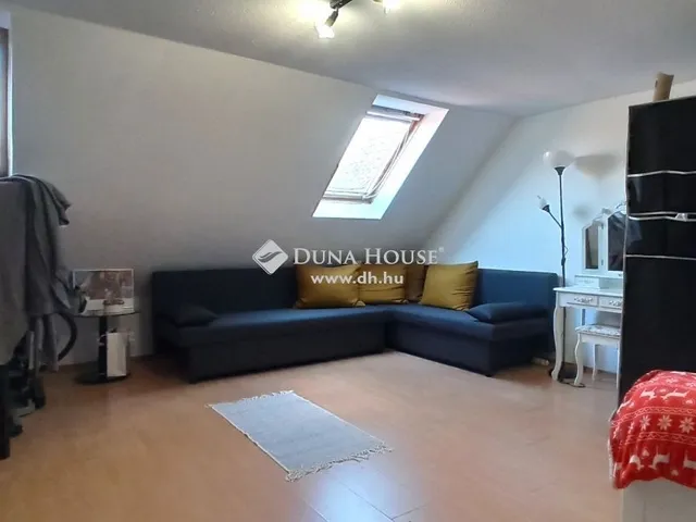 Eladó lakás Nagykőrös 94 nm