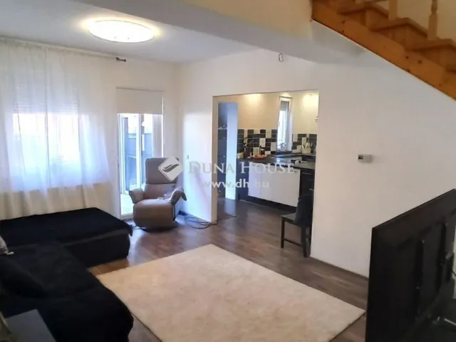 Eladó lakás Nagykőrös 94 nm
